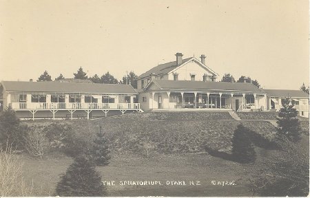 Early photo of Otaki Sanatorium